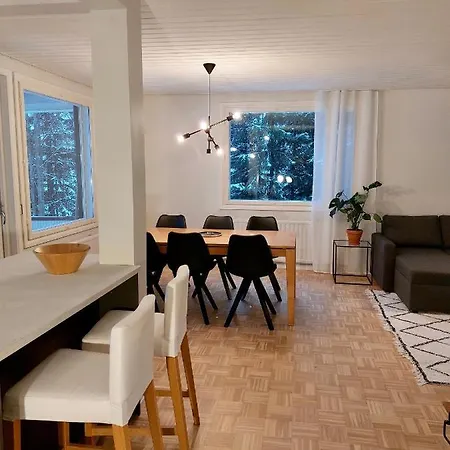 Kotirinne 135 - Jaerven Rannalla Chalet