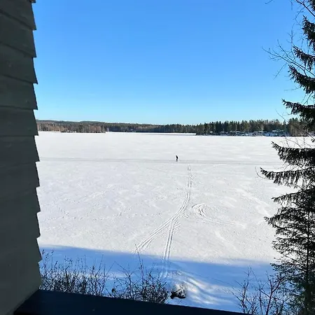 Kotirinne 135 - Jaerven Rannalla