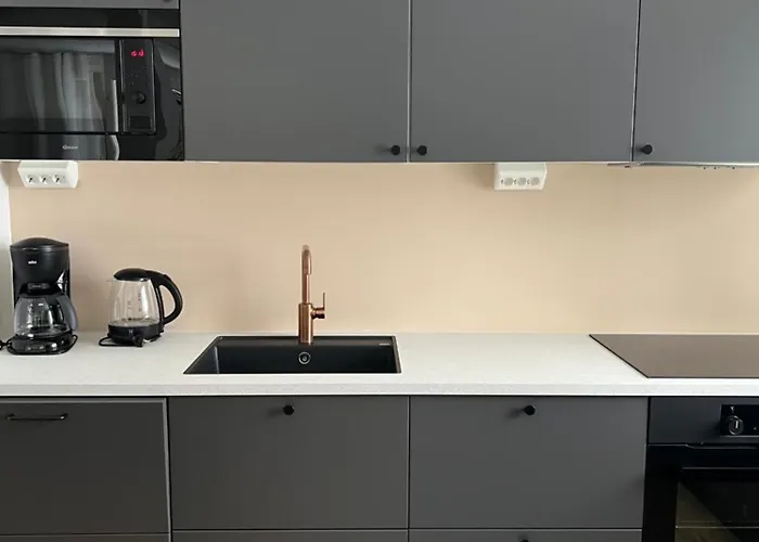 Kotirinne 135 - Jaerven Rannalla *